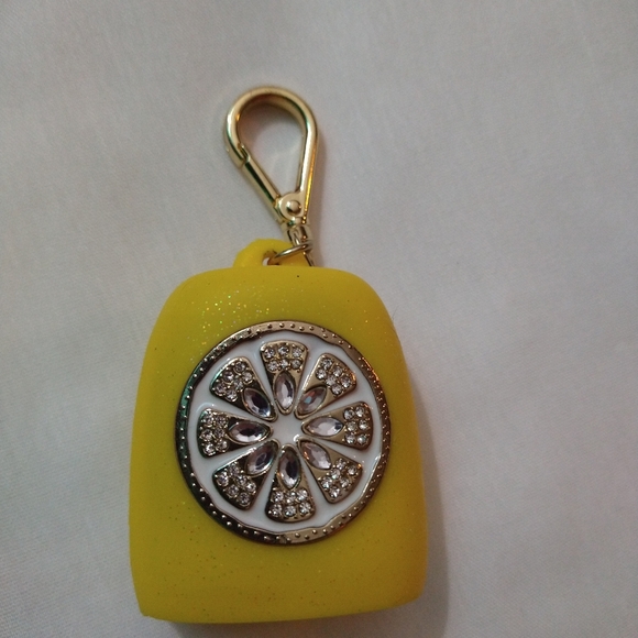 Bath & Body Works Other - Bath and body pocketbac holder